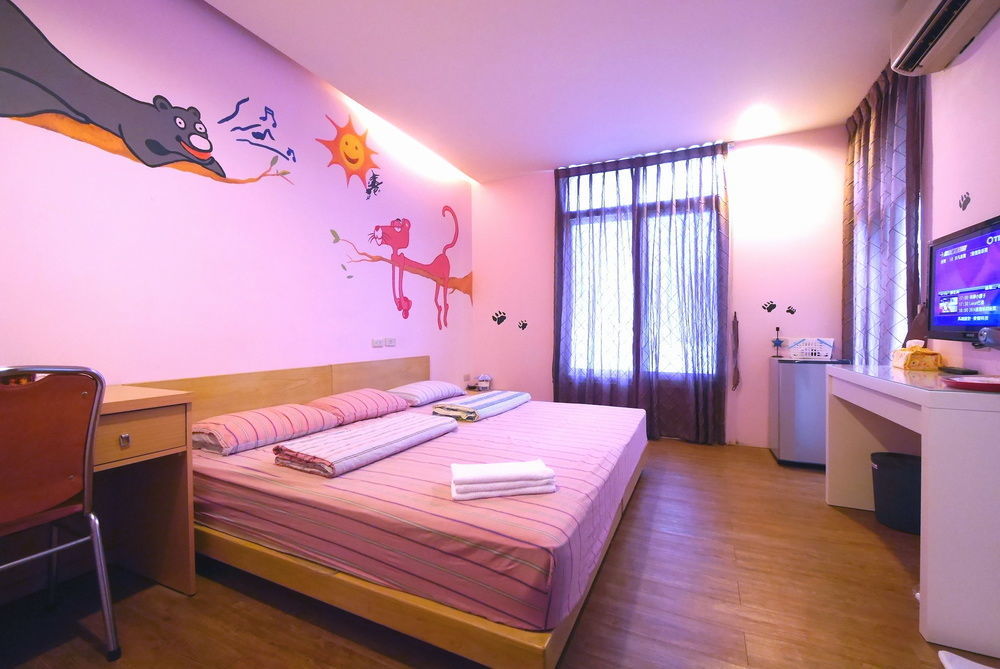 Luca Hotel Тайджун Екстериор снимка