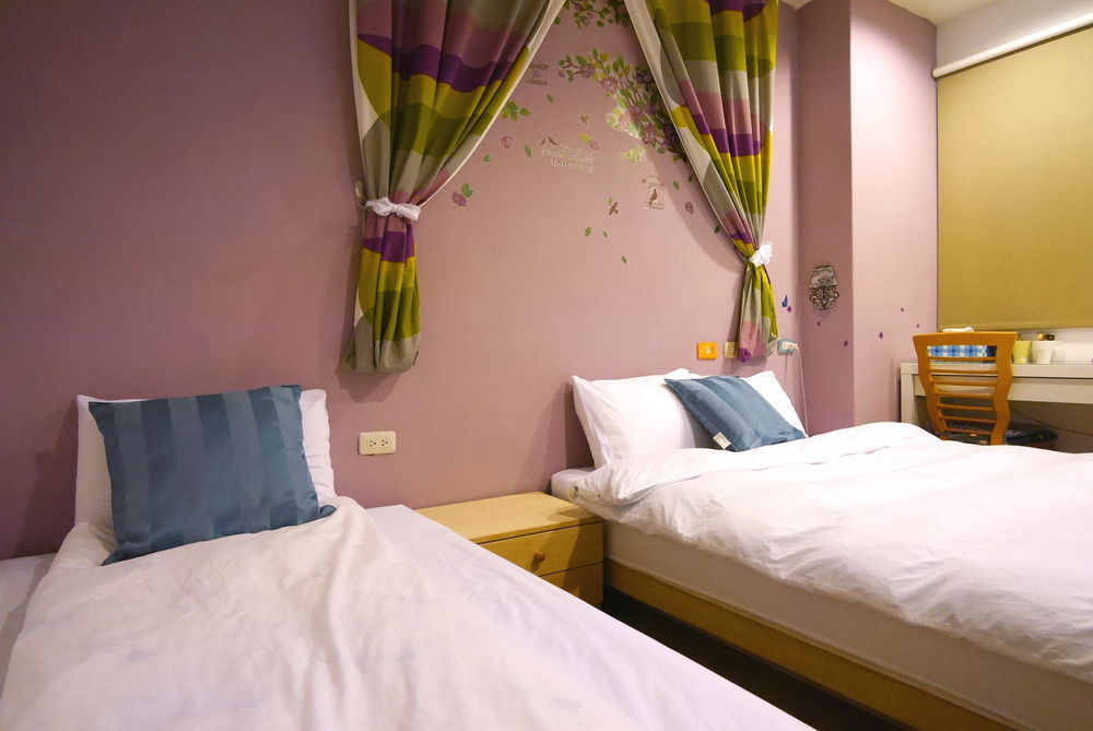 Luca Hotel Тайджун Екстериор снимка