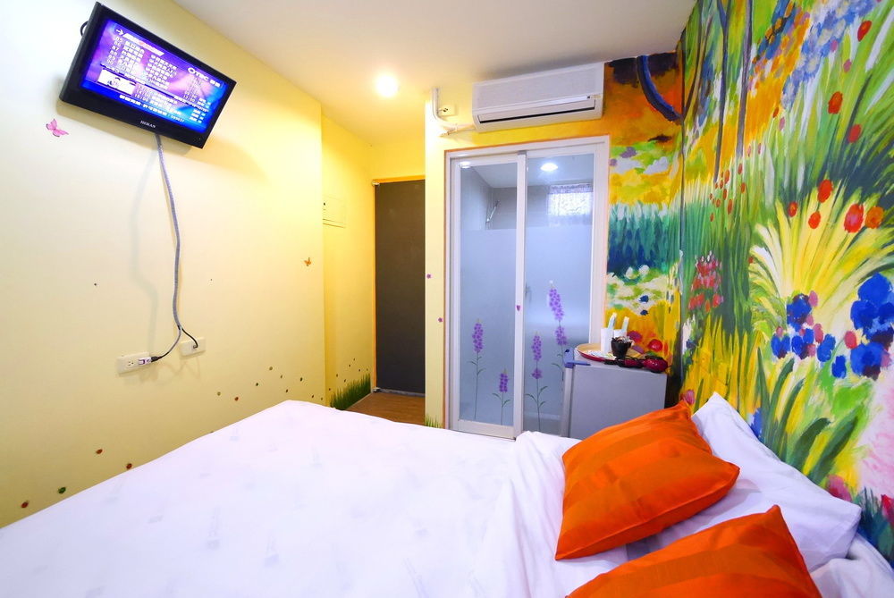 Luca Hotel Тайджун Екстериор снимка