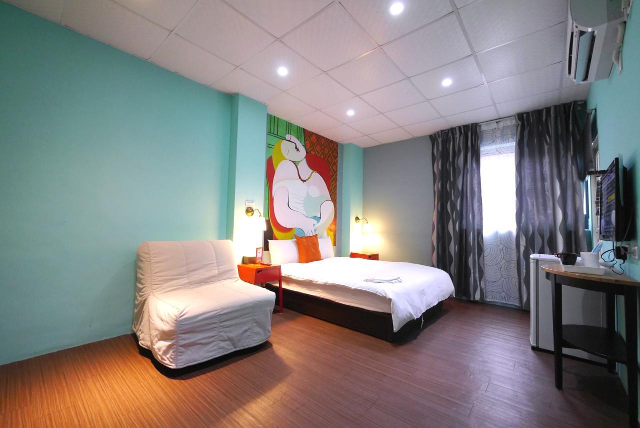 Luca Hotel Тайджун Екстериор снимка